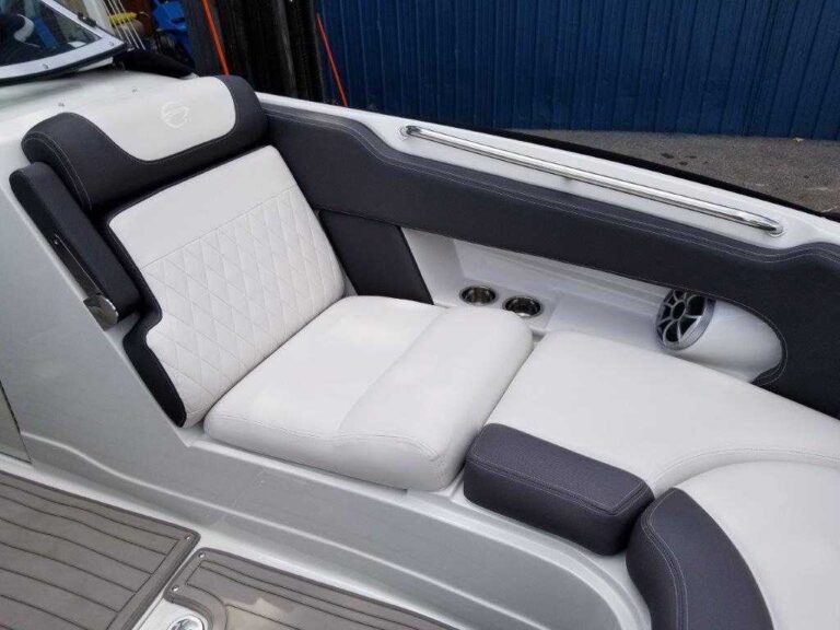 2021 Crownline E285 - Arch - Grill US-KIS86794F021 [photo 7]